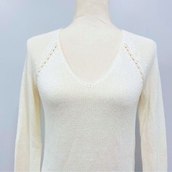 LILLY PULITZER XS Classic Cream Open Knit Crochet V-Neck Sweater Cottagecore - Picture 2 of 16